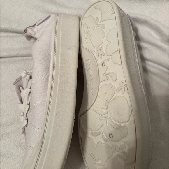 Roxy bayshore sneakers New 7.5 - Picture 7 of 7